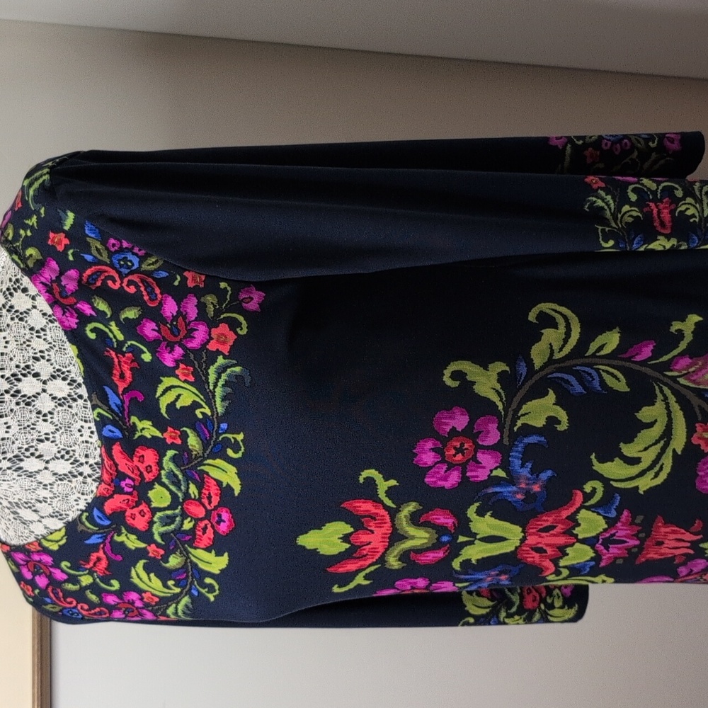 Floral Embroidered Print Navy Dress - Picture 2 of 6